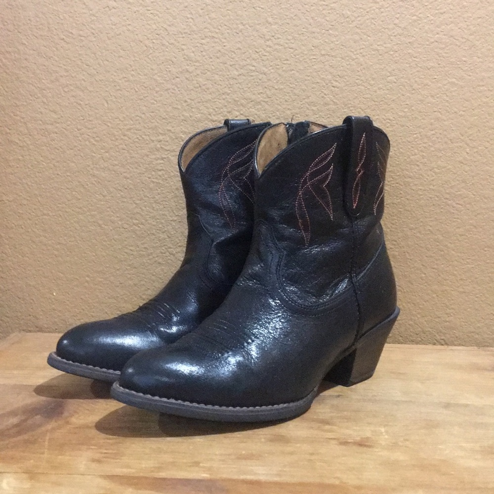 🤠 Like New black Ariat Darlin Western Boots
